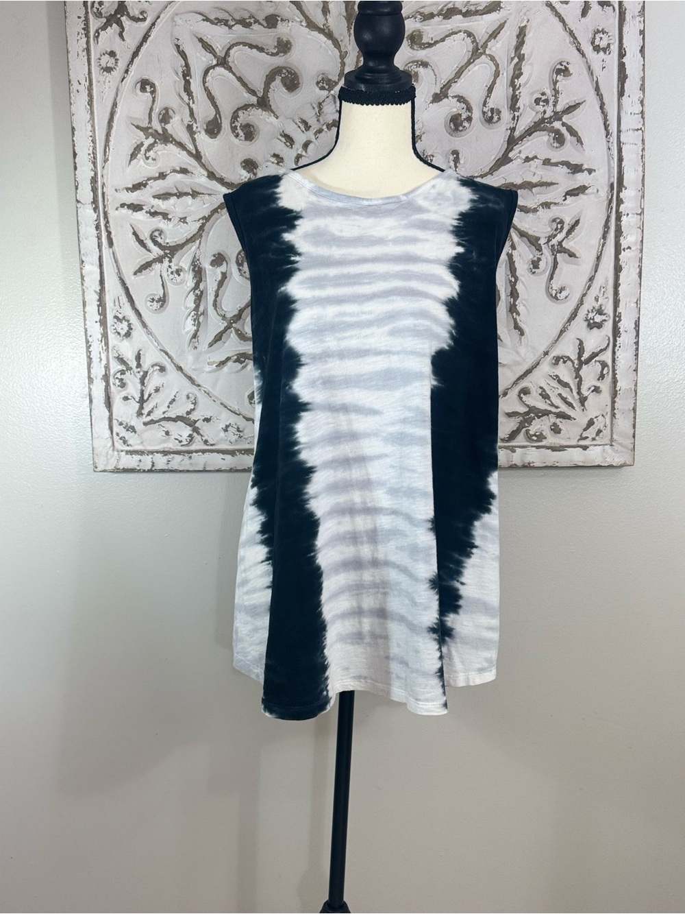 Terra & Sky Tie-Dye Sleeveless Tunic Tank – 2X (18W-20W)